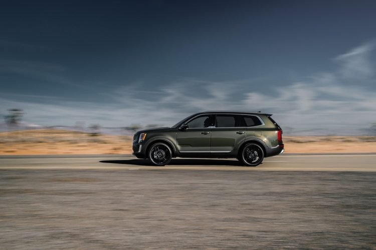 2020 Kia Telluride Driving Down Highway